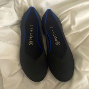 Rothy’s size 8.5 round toe flats black